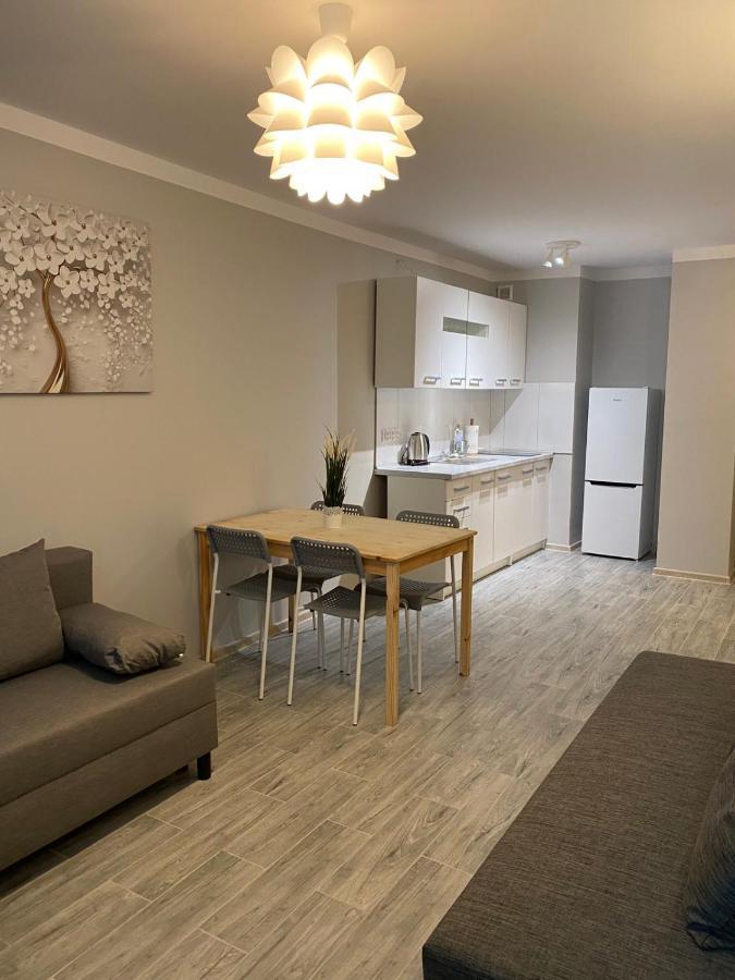 Coser Apartamenty Metro Onz Varsó Kültér fotó